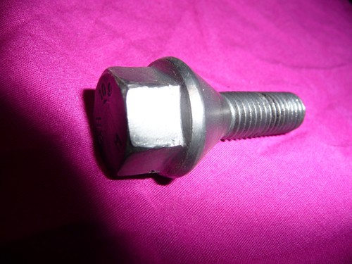 Genuine volvo 3546651 - genuine, wheel